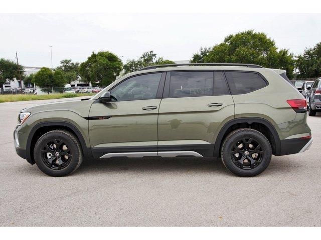 new 2025 Volkswagen Atlas car, priced at $46,076