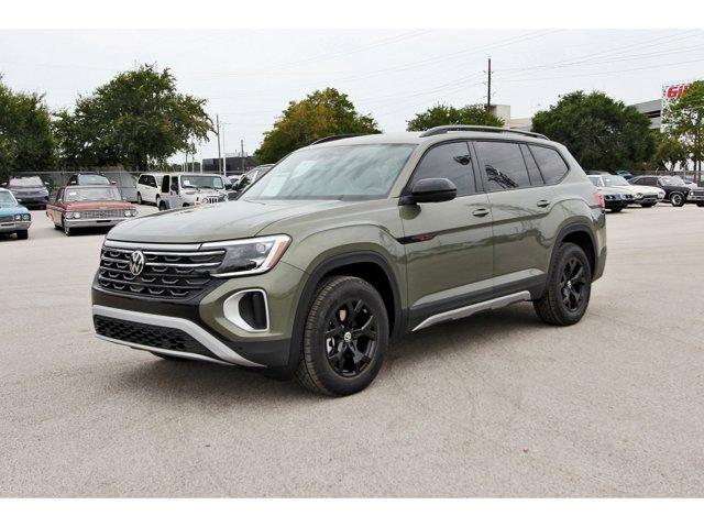 new 2025 Volkswagen Atlas car, priced at $46,076