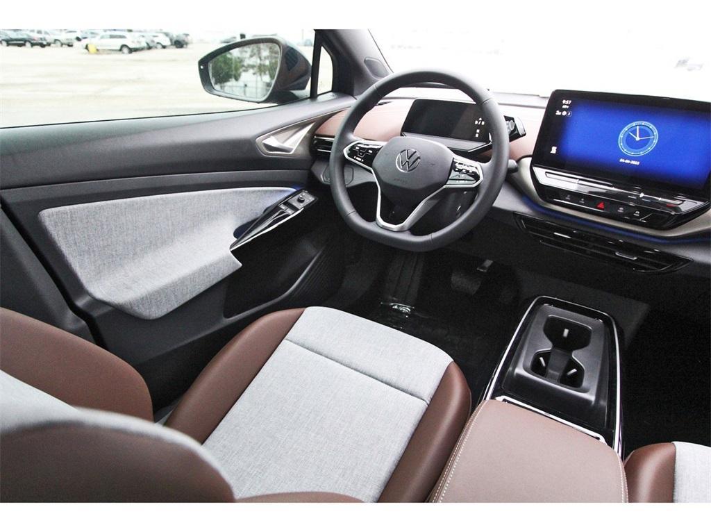 used 2023 Volkswagen ID.4 car, priced at $25,400