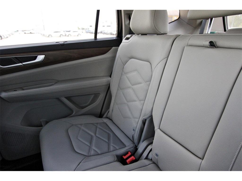 new 2026 Volkswagen Atlas car, priced at $45,153