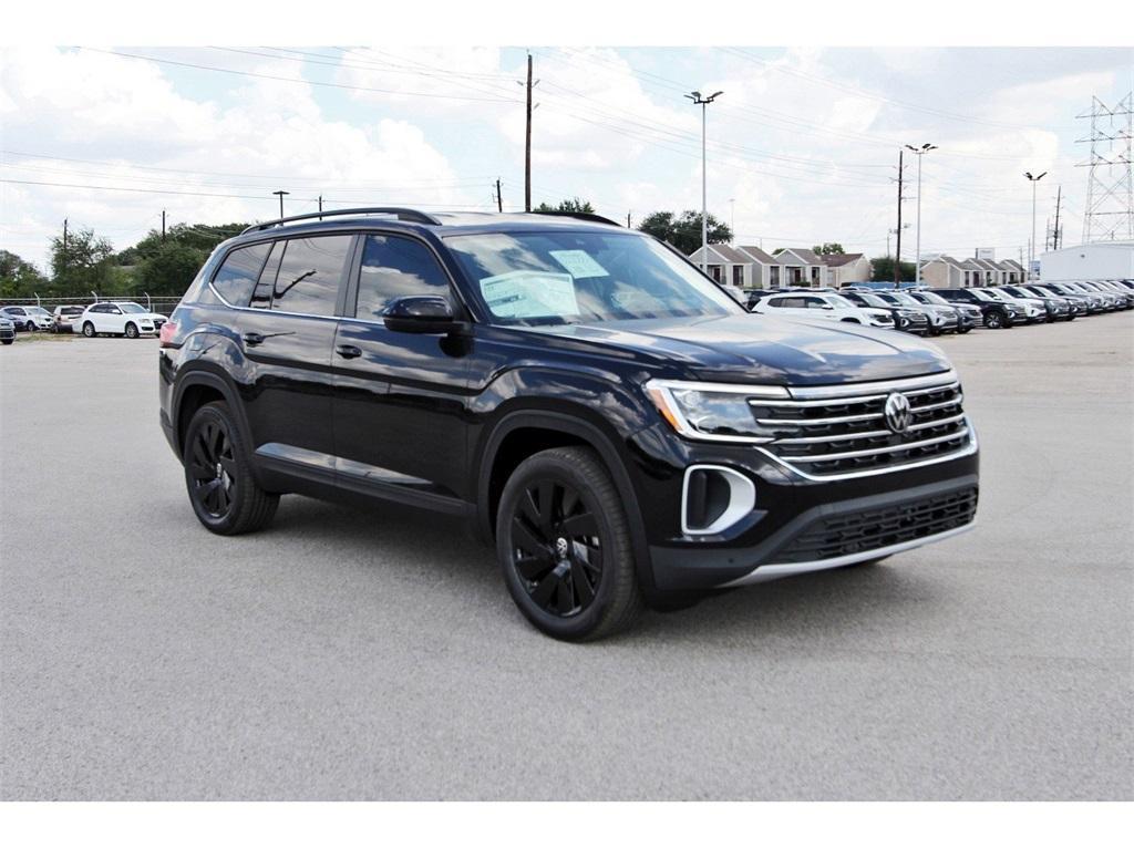 new 2026 Volkswagen Atlas car, priced at $45,153