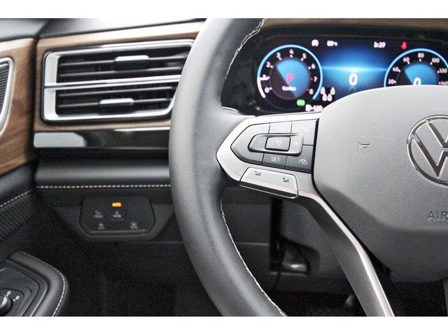 new 2025 Volkswagen Atlas car, priced at $43,016