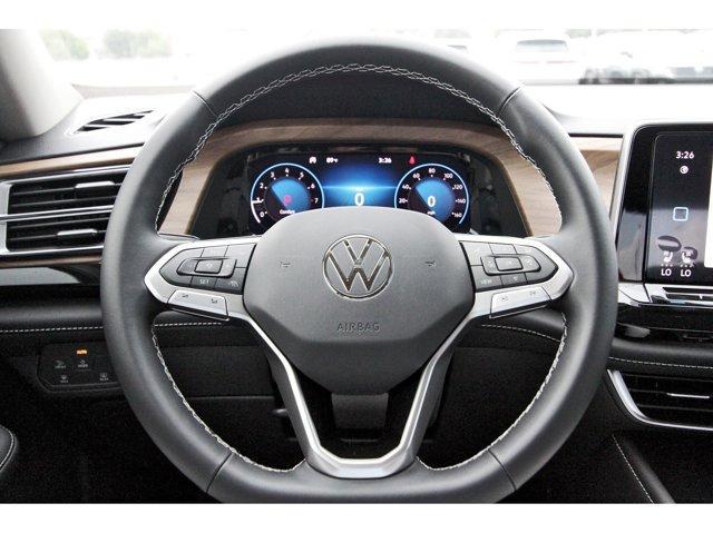 new 2025 Volkswagen Atlas car, priced at $43,016