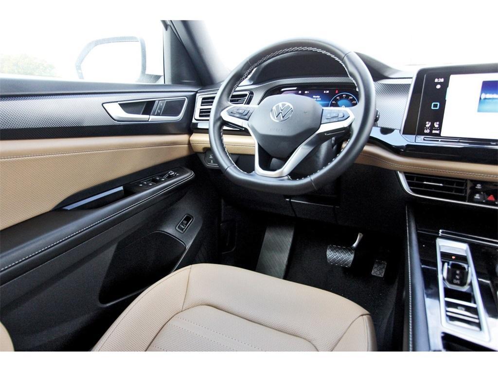 new 2026 Volkswagen Atlas Cross Sport car, priced at $51,571