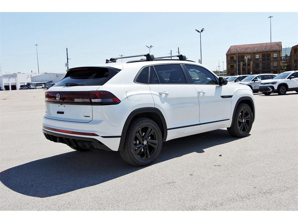 new 2026 Volkswagen Atlas Cross Sport car, priced at $51,986