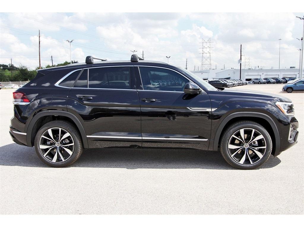 new 2026 Volkswagen Atlas Cross Sport car, priced at $54,509