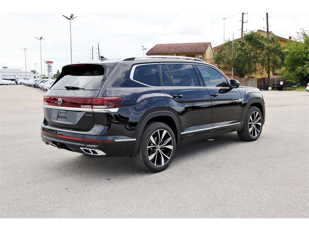 new 2025 Volkswagen Atlas car, priced at $54,738