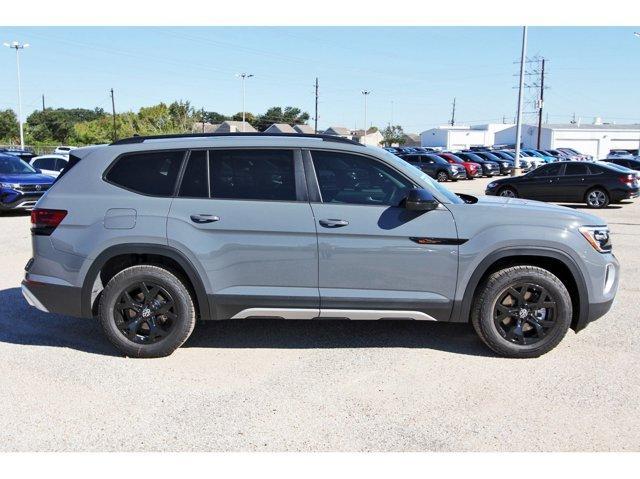 new 2025 Volkswagen Atlas car, priced at $46,531