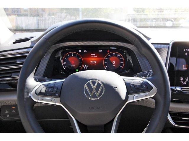 new 2025 Volkswagen Atlas car, priced at $46,531