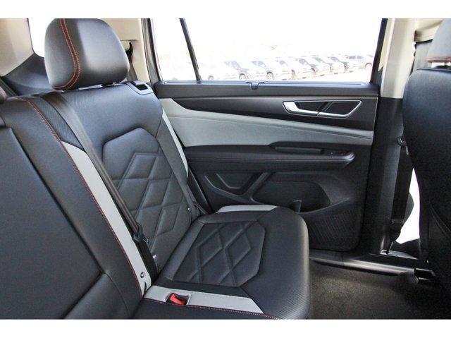 new 2025 Volkswagen Atlas car, priced at $46,531