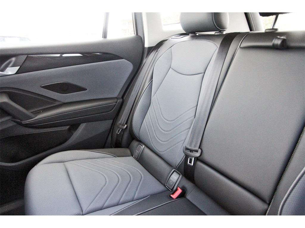 new 2025 Volkswagen Tiguan car, priced at $34,277