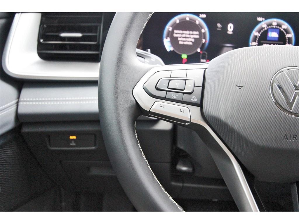 new 2025 Volkswagen Tiguan car, priced at $34,277