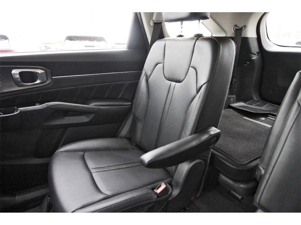 used 2022 Kia Sorento car, priced at $26,708