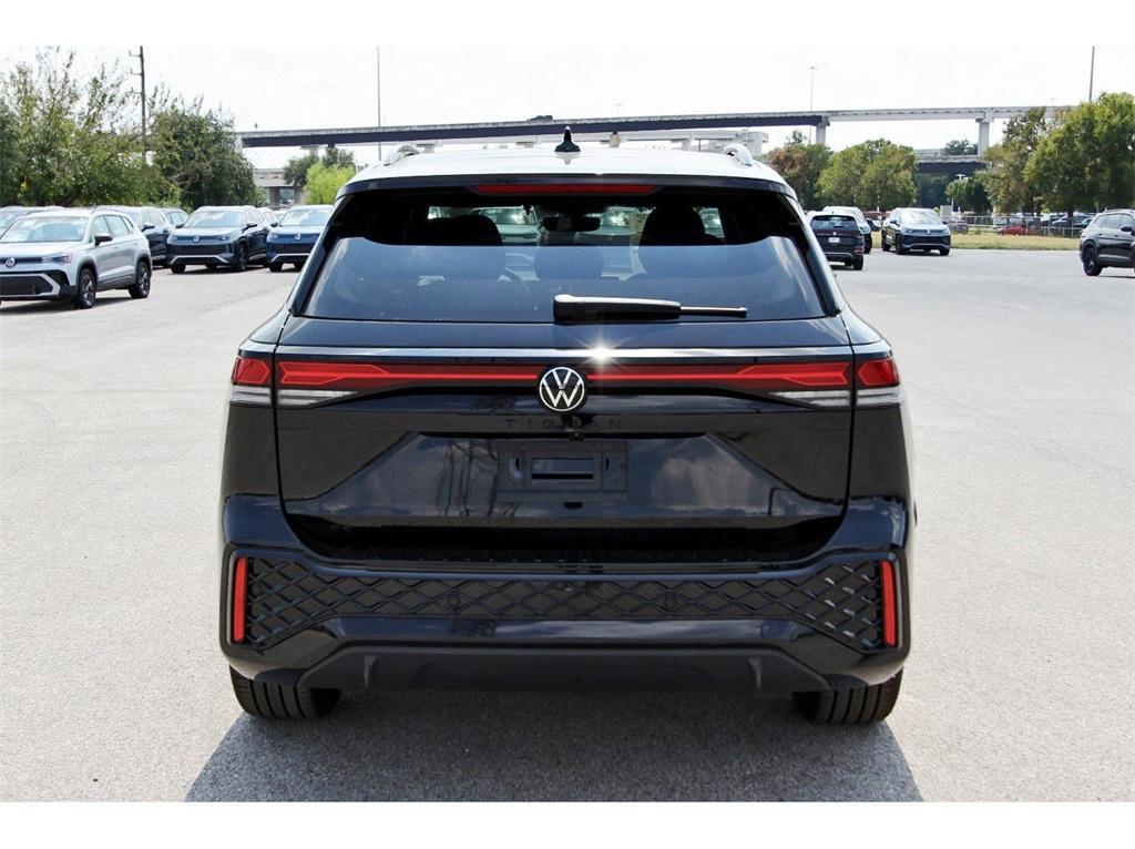new 2025 Volkswagen Tiguan car, priced at $37,160