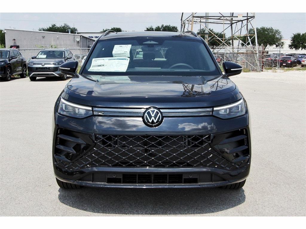new 2025 Volkswagen Tiguan car, priced at $37,160