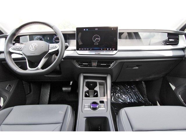 new 2025 Volkswagen Tiguan car, priced at $34,277