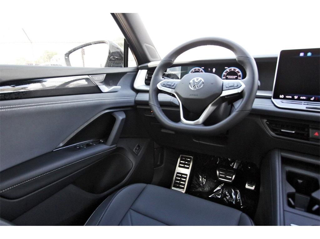 new 2025 Volkswagen Tiguan car, priced at $37,160