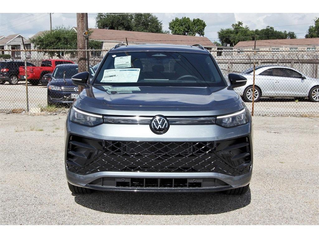 new 2025 Volkswagen Tiguan car, priced at $37,160