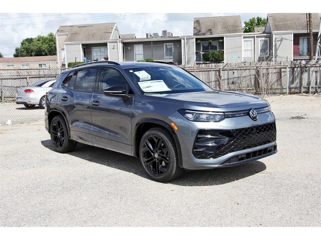 new 2025 Volkswagen Tiguan car, priced at $37,160