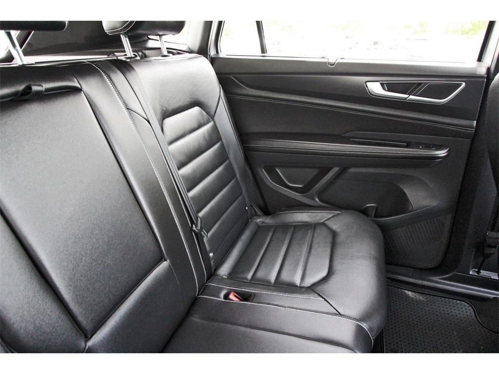 new 2024 Volkswagen Atlas Cross Sport car, priced at $46,451