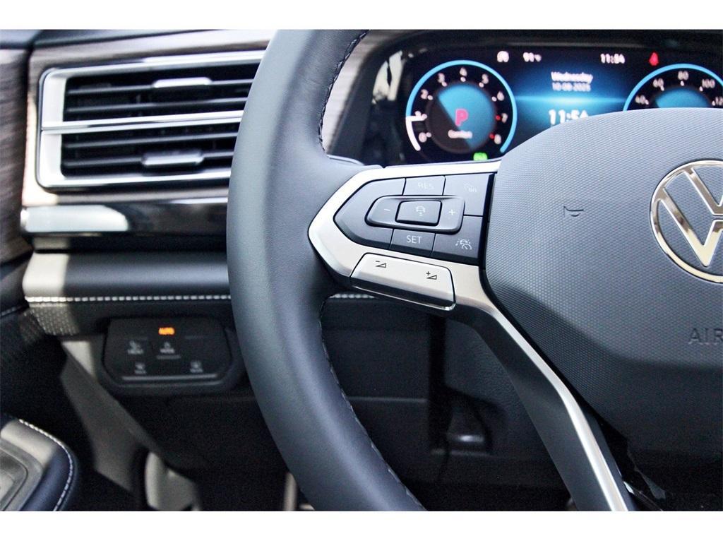 new 2026 Volkswagen Atlas car, priced at $56,216