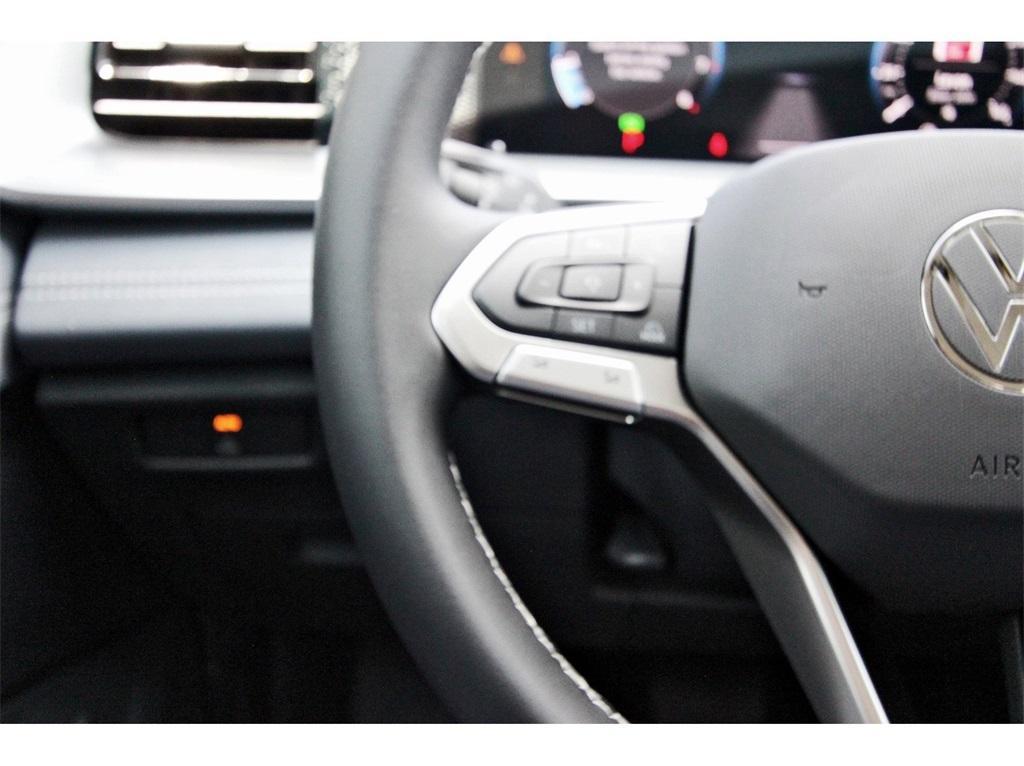 new 2025 Volkswagen Tiguan car, priced at $33,962