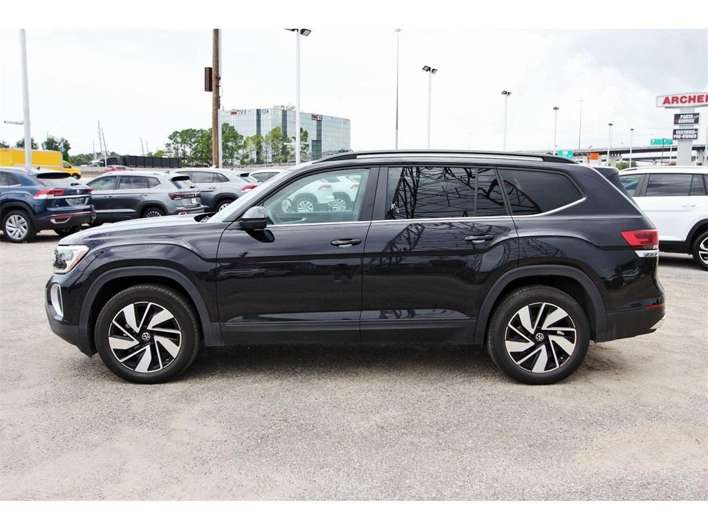 used 2025 Volkswagen Atlas car, priced at $35,431