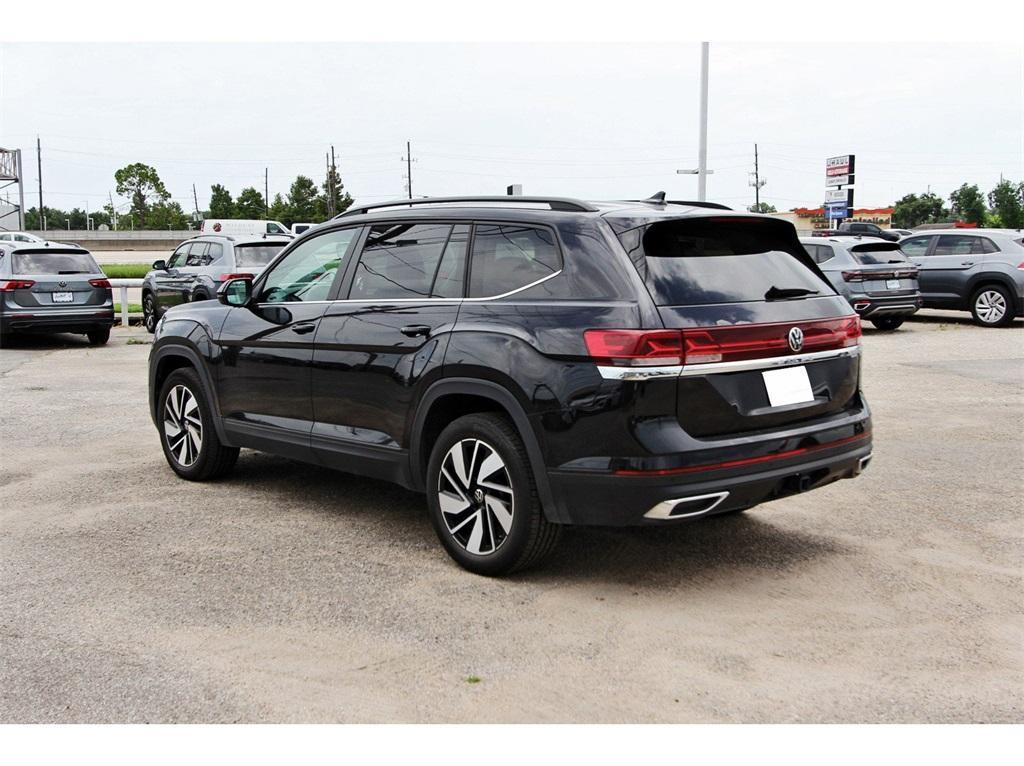 used 2025 Volkswagen Atlas car, priced at $35,431