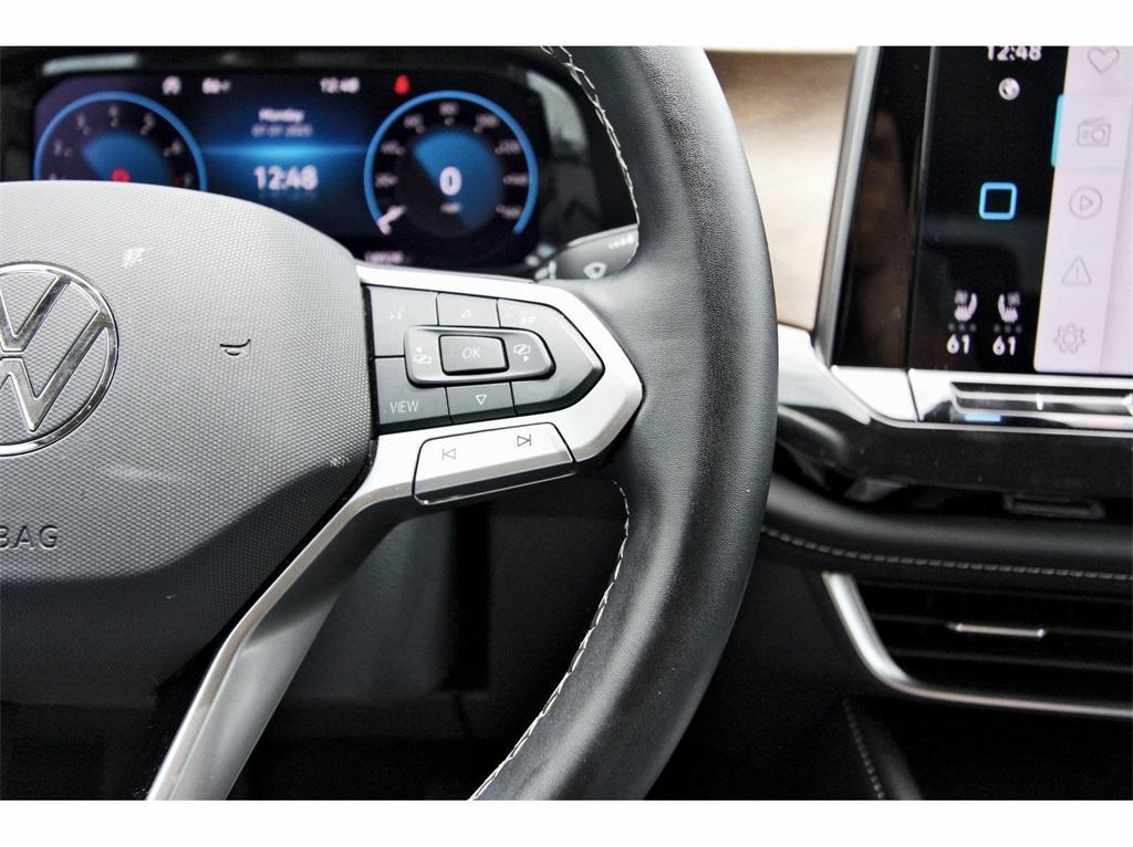 used 2025 Volkswagen Atlas car, priced at $35,431