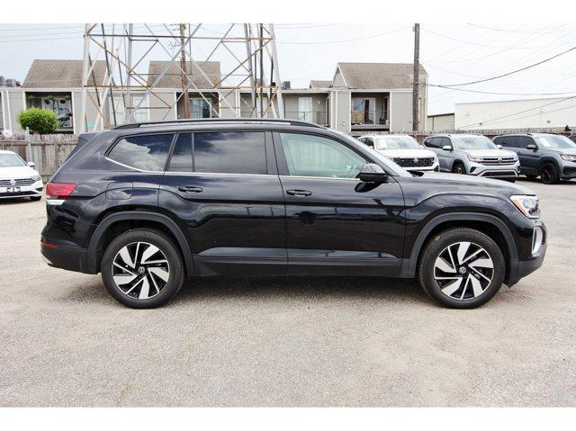 used 2025 Volkswagen Atlas car, priced at $34,947