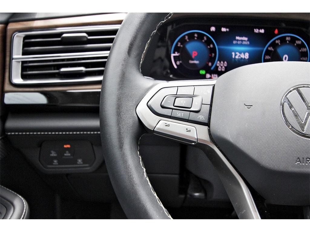 used 2025 Volkswagen Atlas car, priced at $35,431