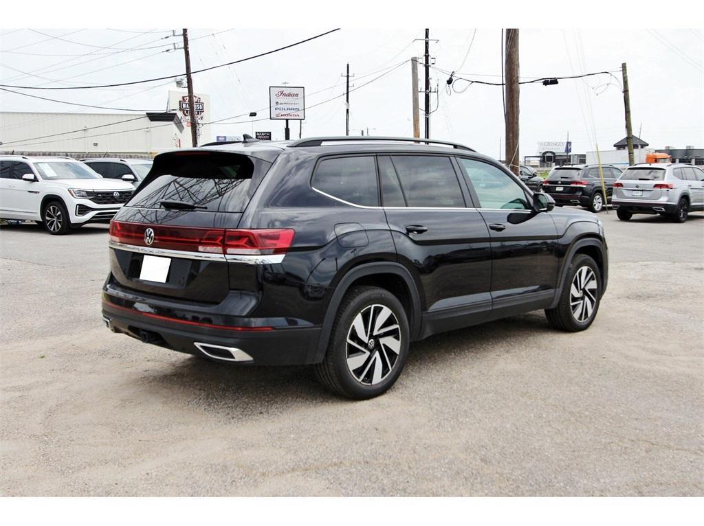 used 2025 Volkswagen Atlas car, priced at $35,431
