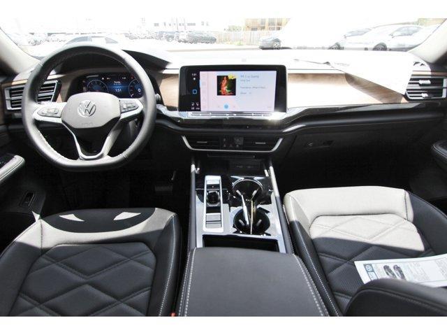 new 2025 Volkswagen Atlas car, priced at $42,521