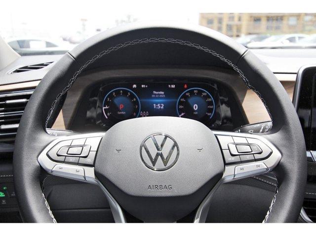 new 2025 Volkswagen Atlas car, priced at $42,521