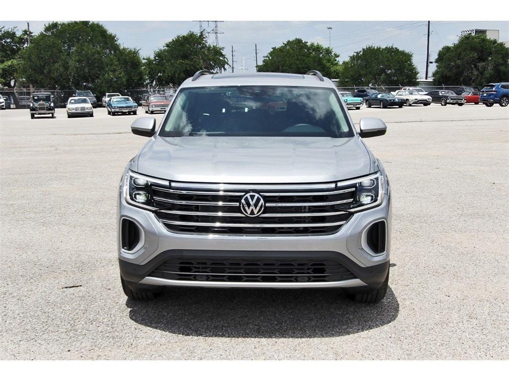 new 2025 Volkswagen Atlas car, priced at $43,904