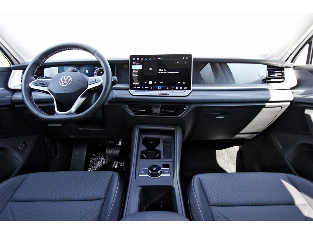 new 2025 Volkswagen Tiguan car, priced at $35,319