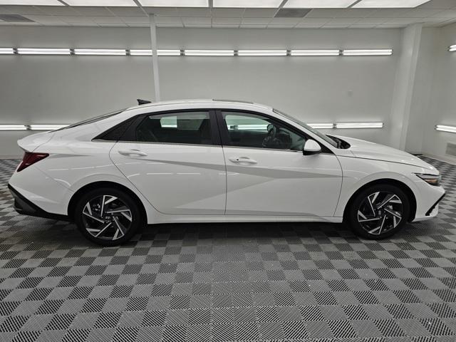 new 2025 Hyundai Elantra car, priced at $26,740