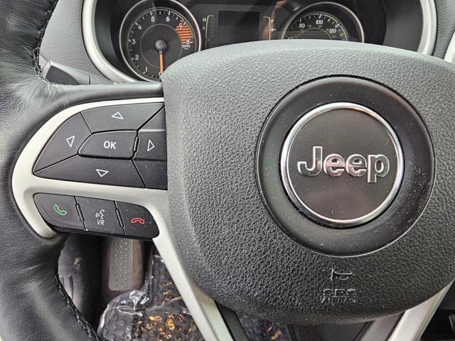 used 2016 Jeep Cherokee car, priced at $11,774