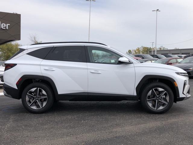 new 2025 Hyundai Tucson car, priced at $32,870