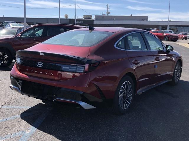 new 2024 Hyundai Sonata Hybrid car, priced at $28,850