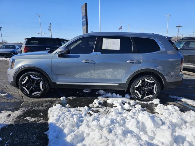 used 2023 Kia Telluride car, priced at $34,997