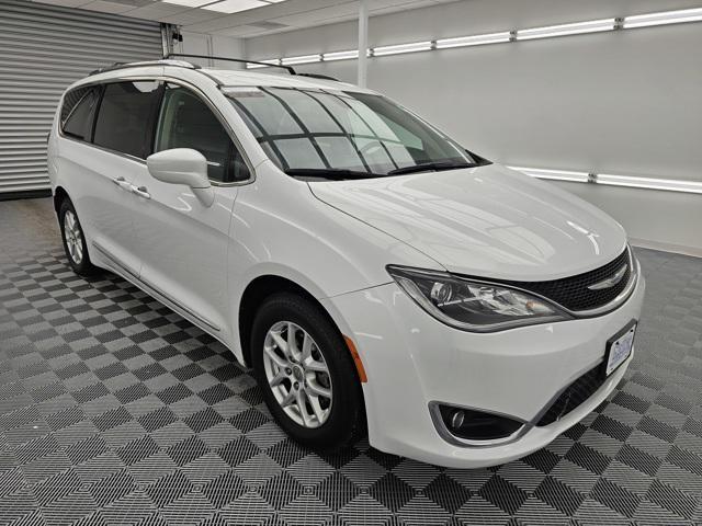 used 2020 Chrysler Pacifica car, priced at $19,995