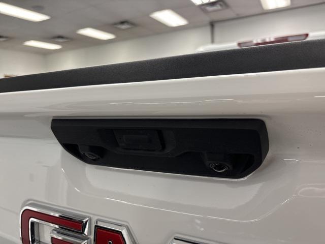 new 2025 GMC Sierra 1500 car, priced at $54,695