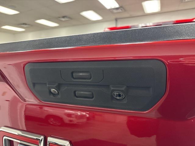 used 2022 GMC Sierra 1500 car, priced at $43,977