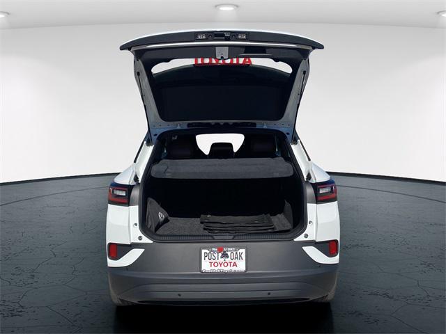 used 2023 Volkswagen ID.4 car, priced at $17,754