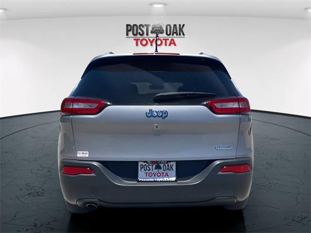 used 2018 Jeep Cherokee car, priced at $10,799