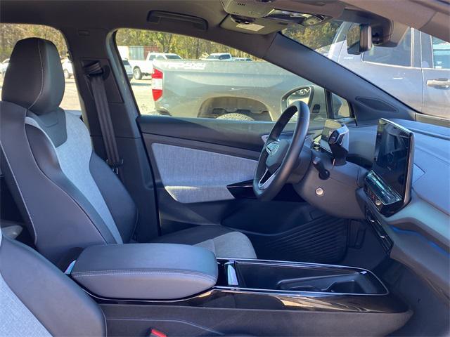 used 2023 Volkswagen ID.4 car, priced at $20,461