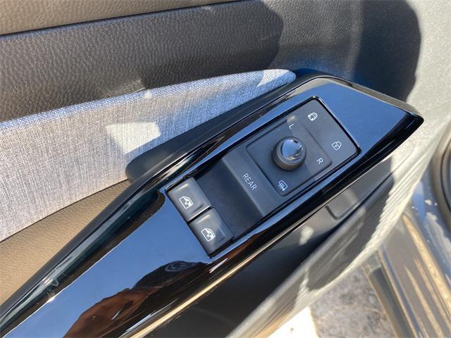 used 2023 Volkswagen ID.4 car, priced at $20,461