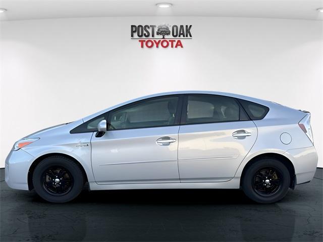 used 2015 Toyota Prius car, priced at $8,900