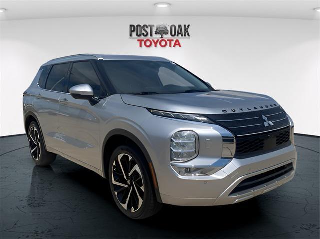 used 2022 Mitsubishi Outlander car, priced at $24,999
